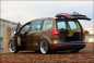 Preview: 1:18 VW Sharan TDI - Brandy Braun-Mettalic + BBS LM Alu-Felgen