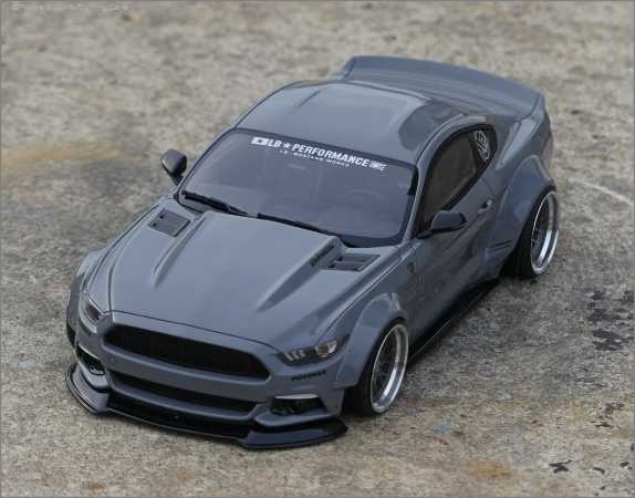 1:18 Ford Mustang Liberty Walk Breitbau