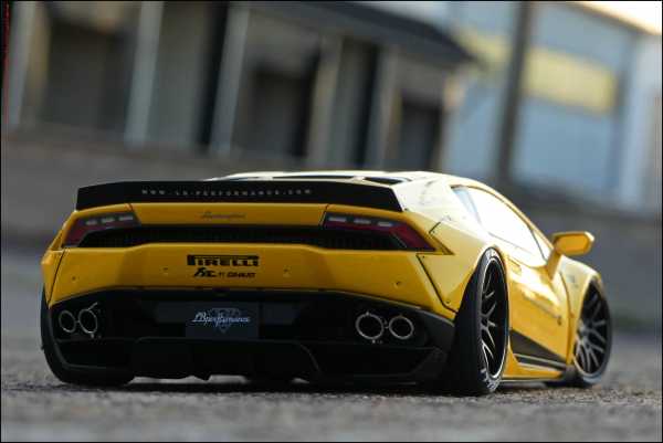 1:18 Lamborghini Huracan LP610-4 Liberty Walk Breitbau [ YELLOW-EDITION ]