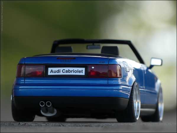 1:18 Audi 80 2.8 V6 Cabrio "Kingfisher Blue Edition