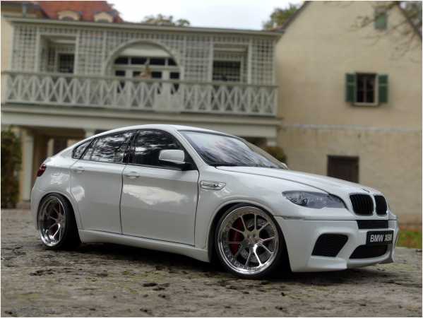 1:18 BMW X6M E71M 2009 alpinweiß - Voll Aluminium Felgen = inkl. OVP