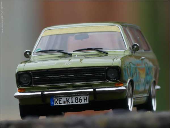 1:18 Opel Kadett B Caravan 1972 Lemon Green Metallic inkl- OVP