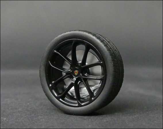 1:18 Porsche Cayenne Coupé S Sports Package Felgensatz