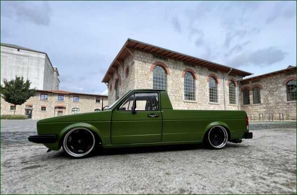 1:18 VW Caddy MK1 PORSCHE LOWRIDER inkl.OVP