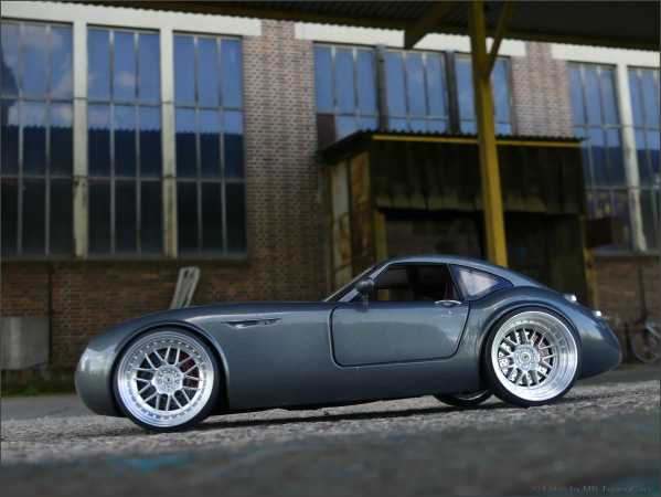 1:18 Wiesmann GT MF4 Coupe (2008) | graumetallic