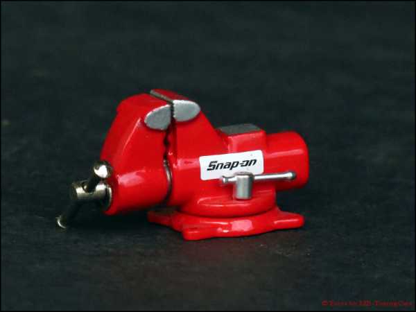 1:18 Schraubstock - Exklusiv - Diorama -