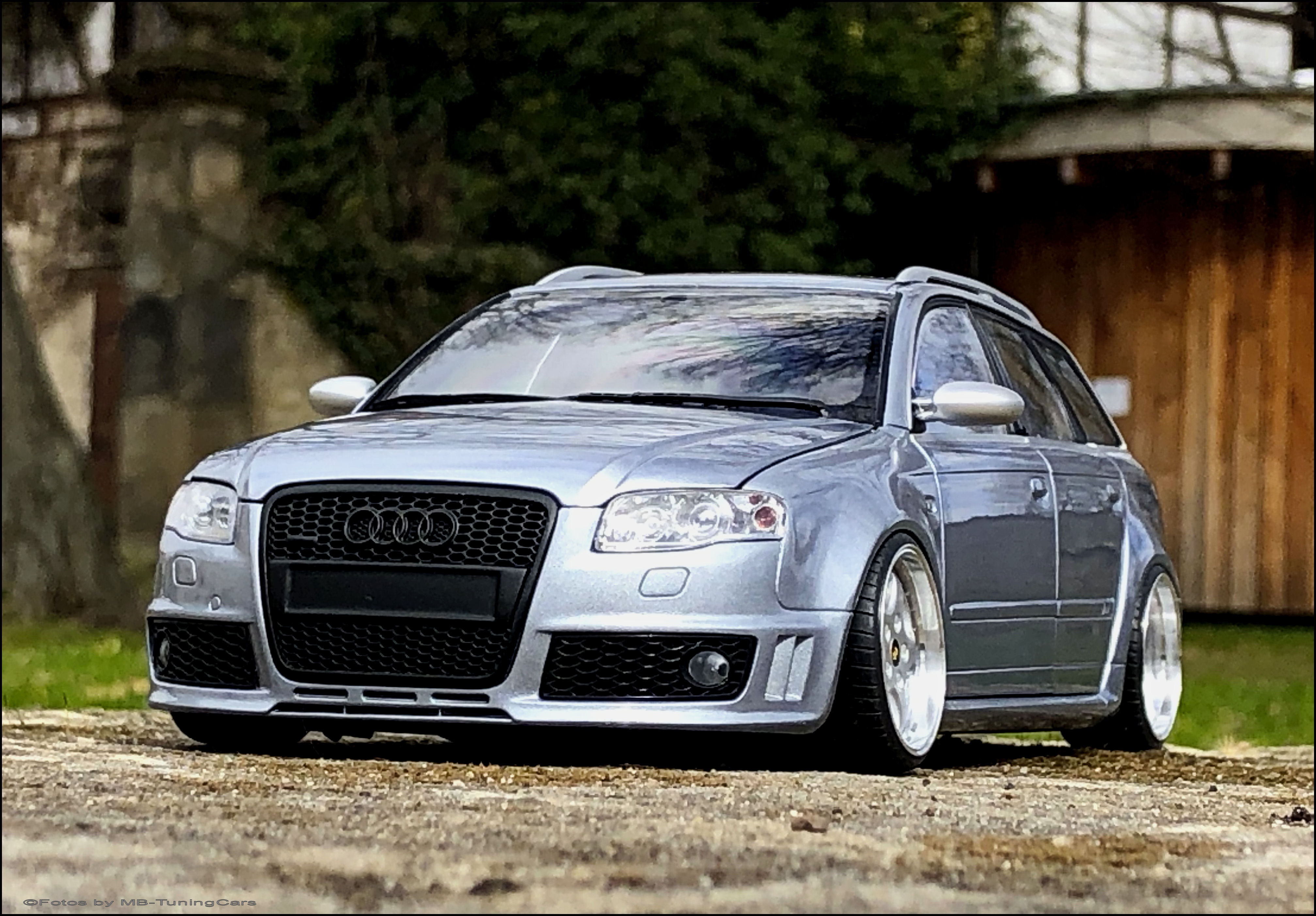 MB-TuningCars - 1:18 Audi RS4 B7 Avant Quattro SILVER STONE EDITION = RAR