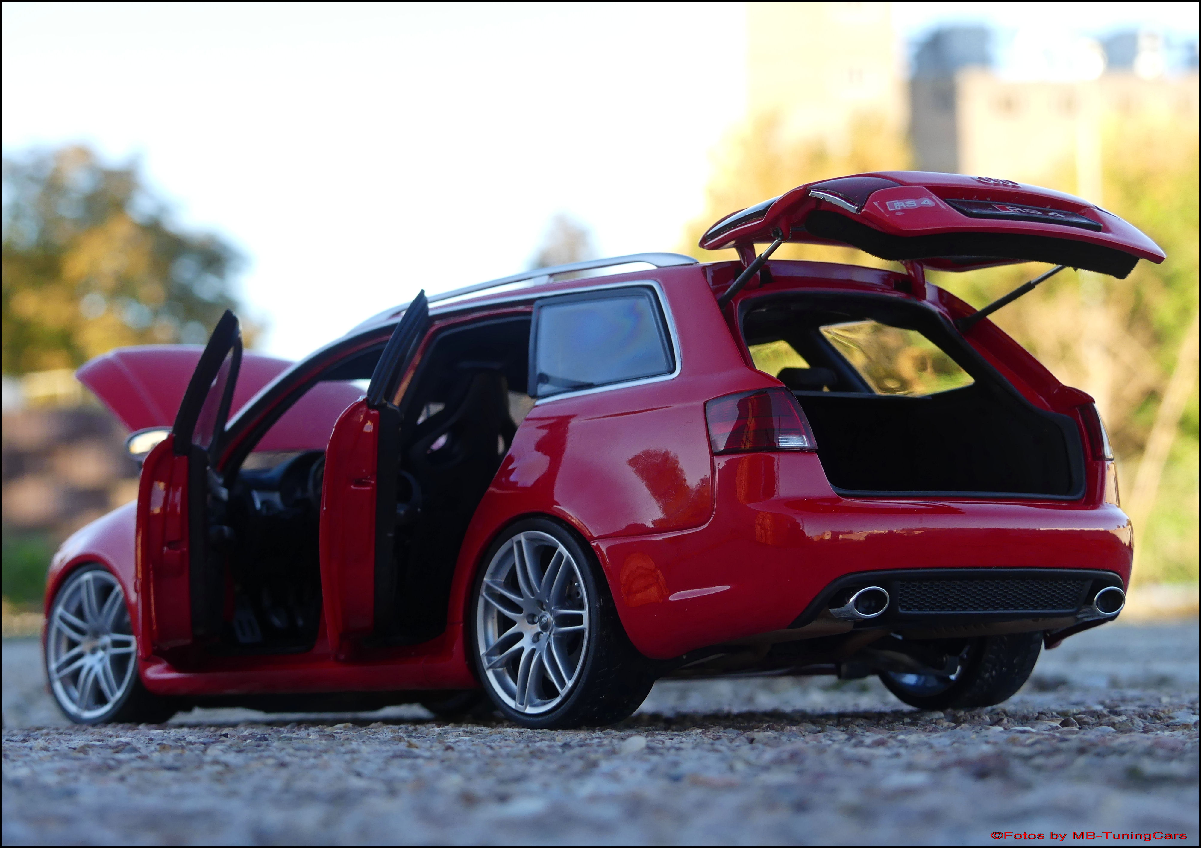 MB-TuningCars - 1:18 Audi A4 RS4 B7 Avant Quattro RED EDITION = FAHRBARES  MODELL = RAR