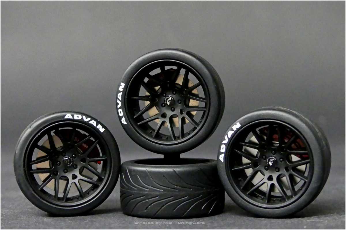 1:18 Tuning Ford Mustang Liberty Walk DESIGN ADVAN Rim Size