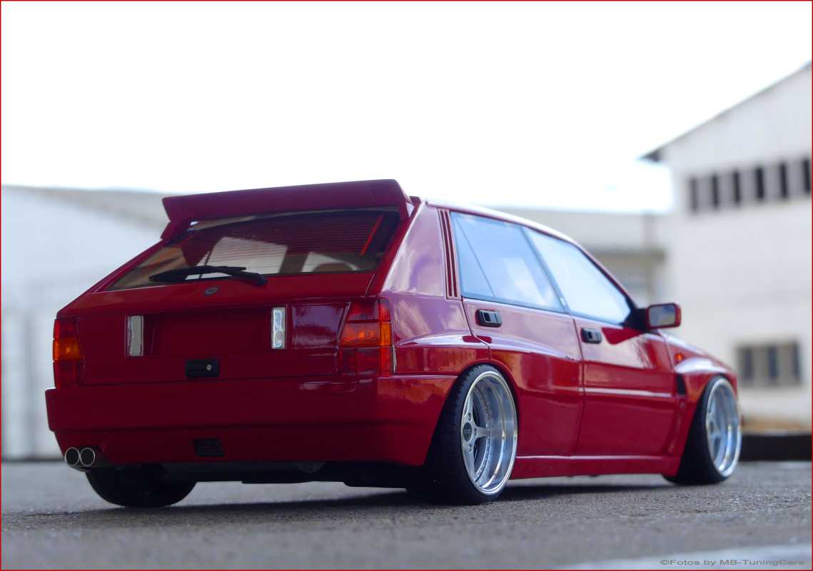 1:18 LANCIA DELTA Integrale 16V EVO 2 4x4 / Mod.94 Red Edition / Breitbau