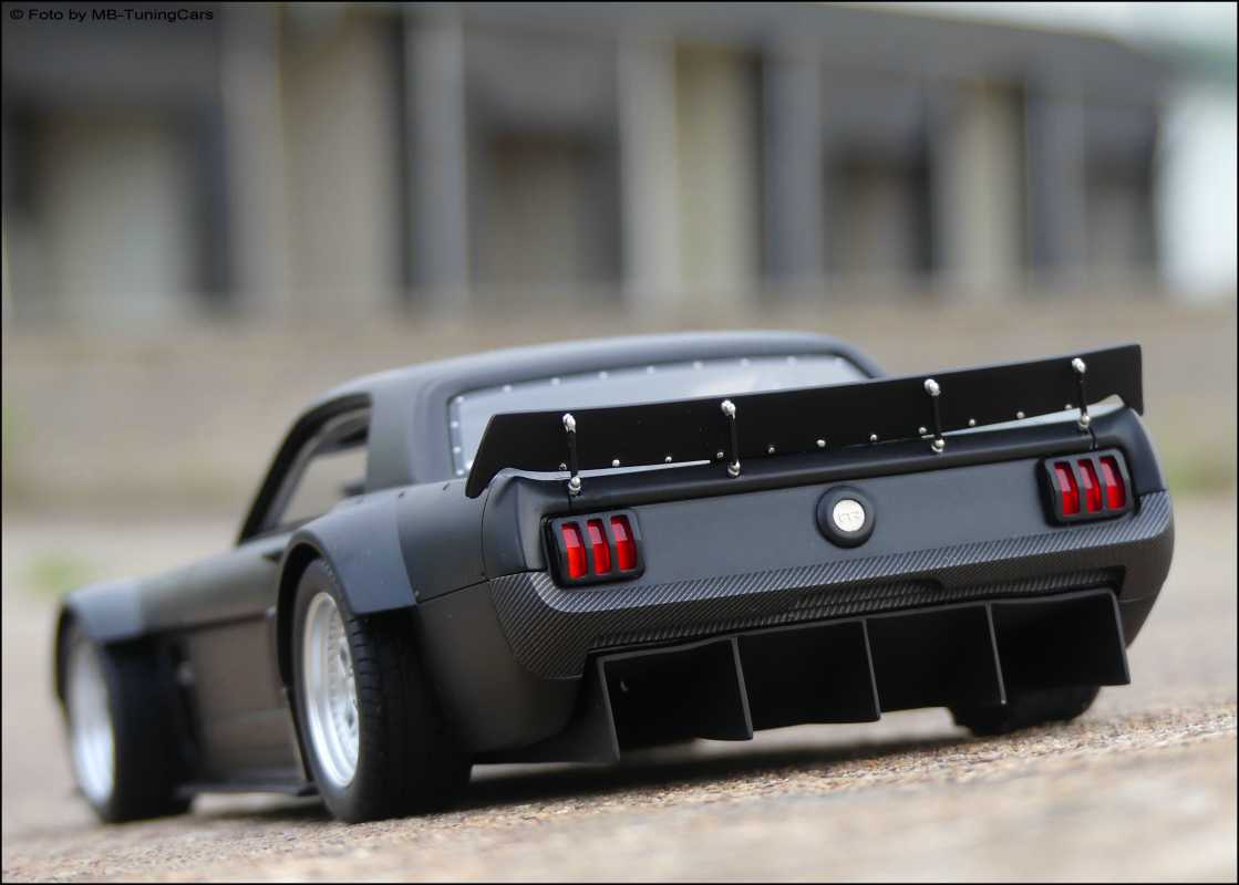 1:18 Ford Mustang 1965 Hoonigan  "KenBlock" BLACK EDITION