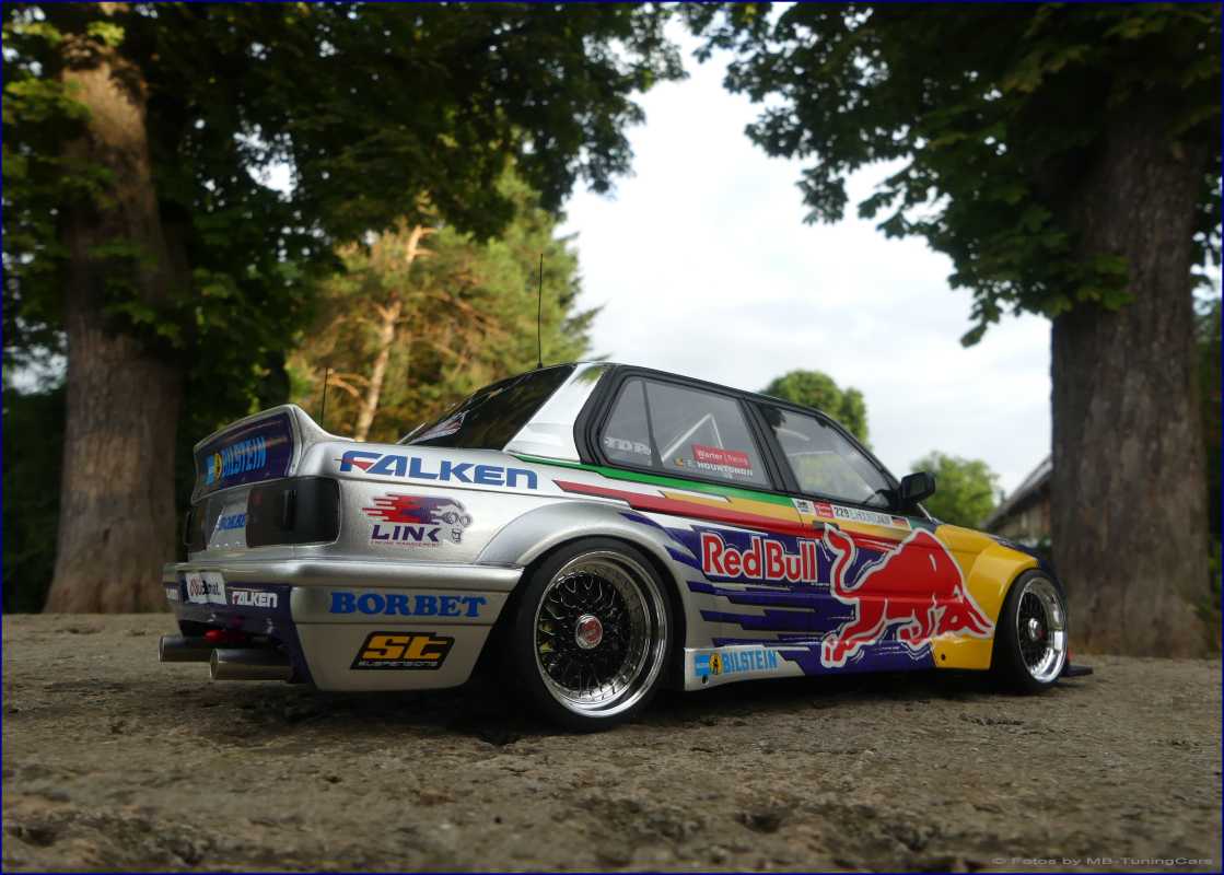 1:18 BMW E30 M3 RedBull Racing Edition mit BBS RS Umbau in OVP