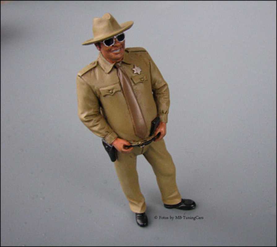 Smokey and the Bandit Sheriff Buford T Gerechtigkeit Figur Modell 1/18 1/24