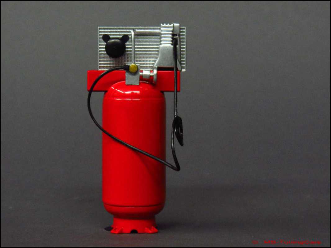 1:18 Air Compressor inkl.Schlauch
