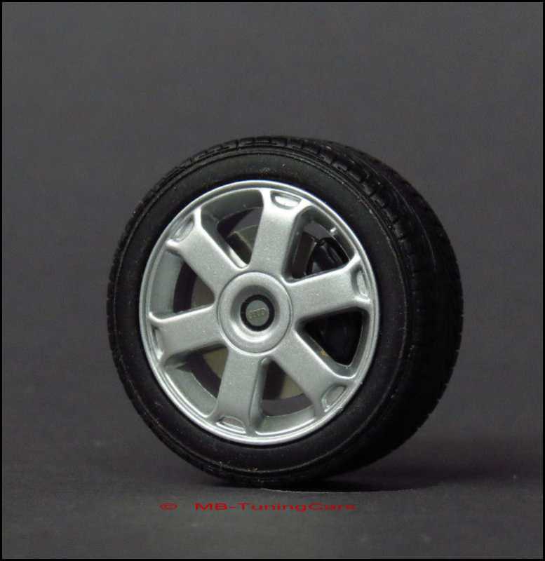 1:18 Audi A8 S8 D8 2000 Rim Size