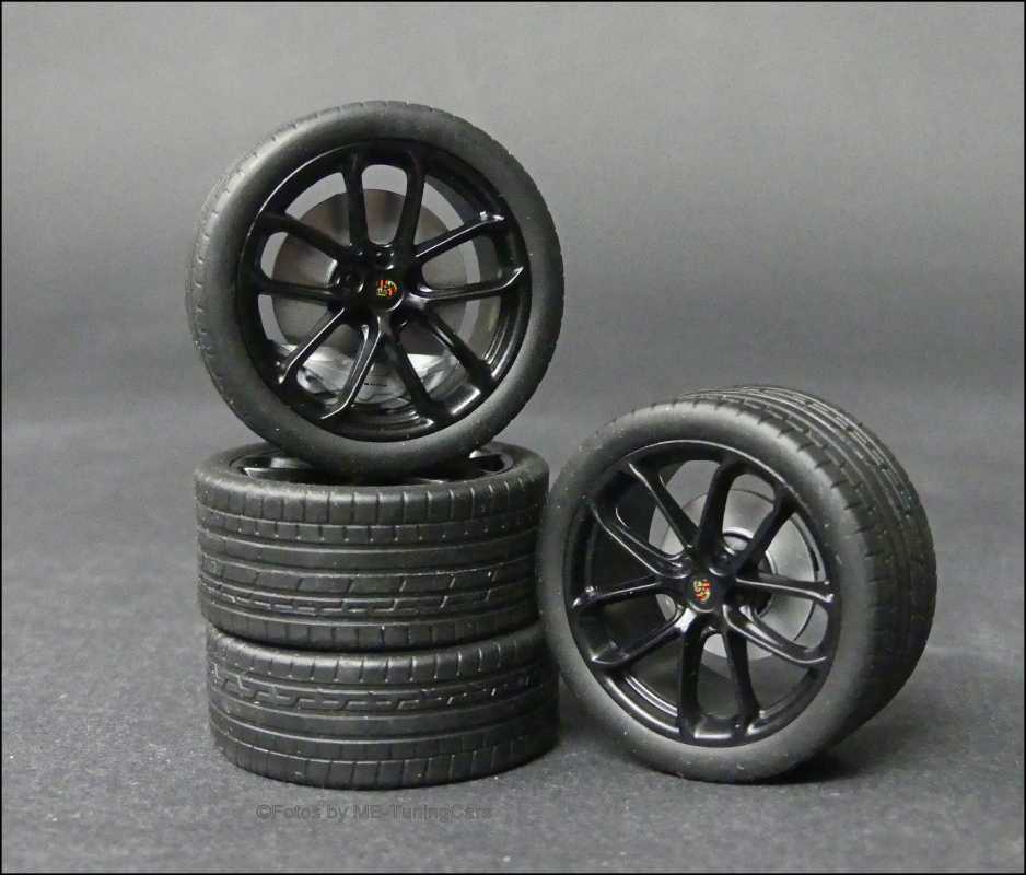 1:18 Porsche Cayenne Coupé S Sports Package Felgensatz