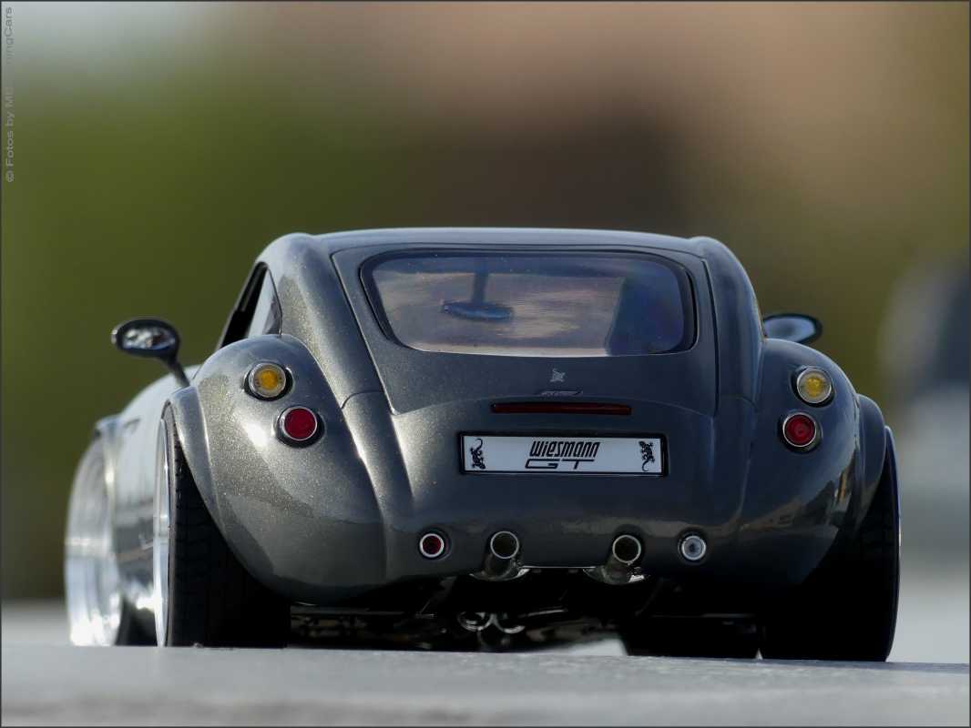 1:18 Wiesmann GT MF4 Coupe (2008) | graumetallic