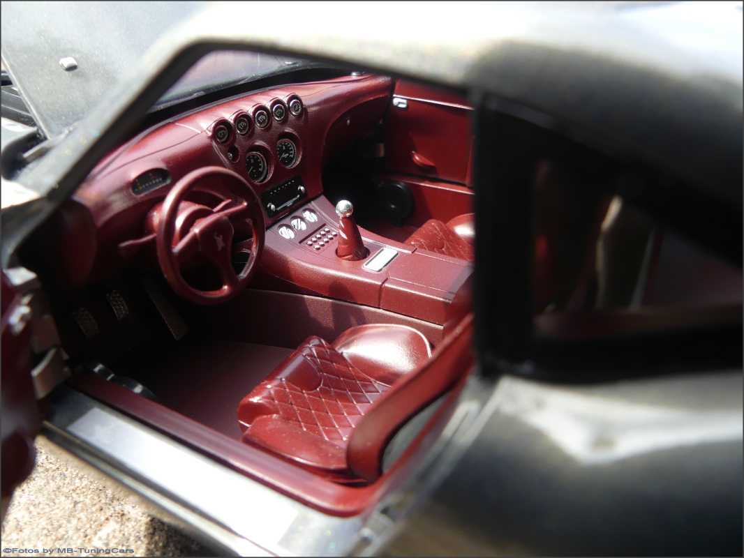 1:18 Wiesmann GT MF4 Coupe (2008) | graumetallic