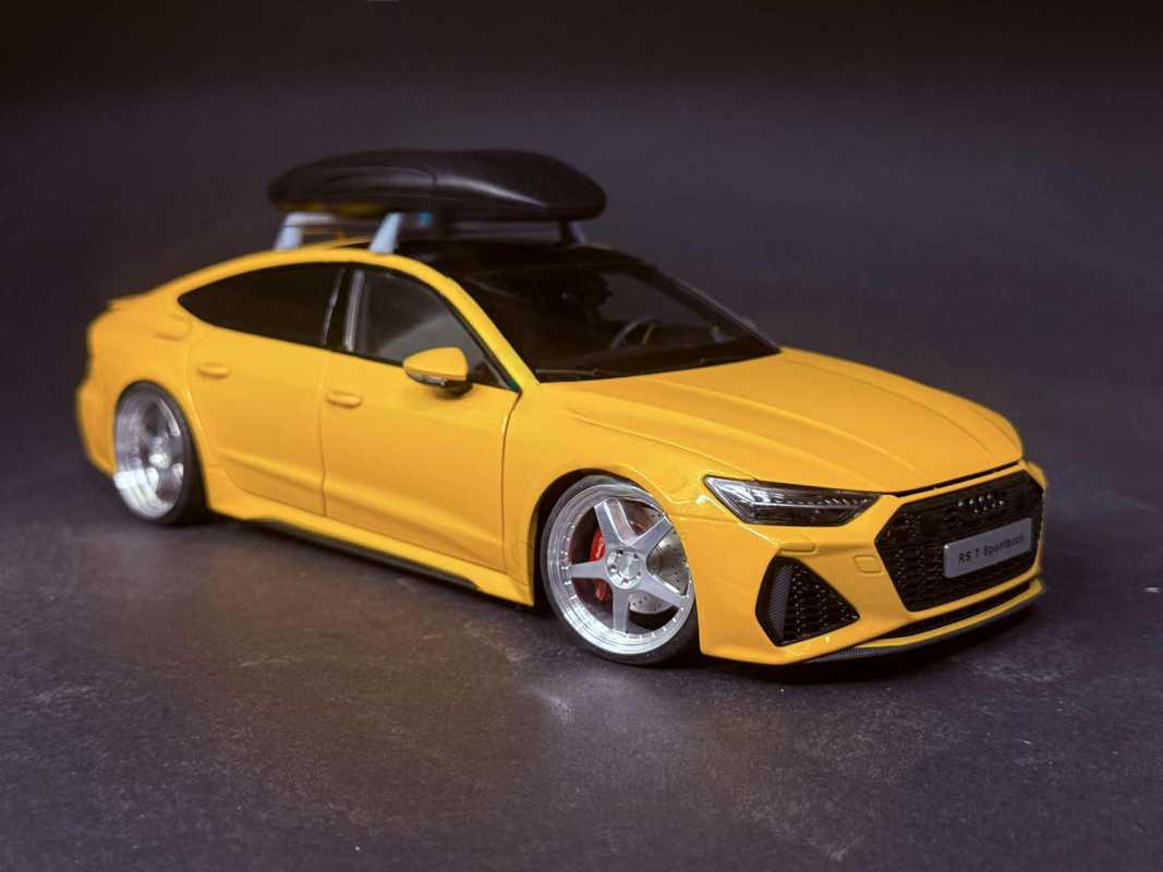 35 1:18 Roof Box incl. carrier universal